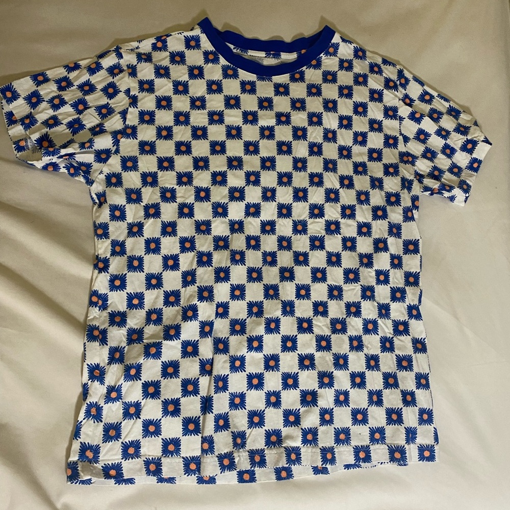 flower checkered tee shirt ‼️